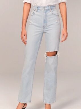 Abercrombie & Fitch 90’s Straight Ultra High Rise Jean